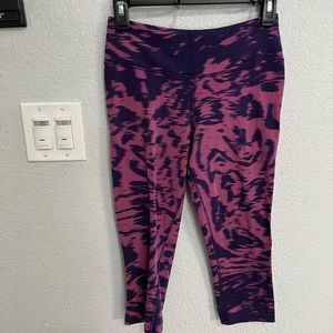 Nike Dri-Fit Capri active leggings
